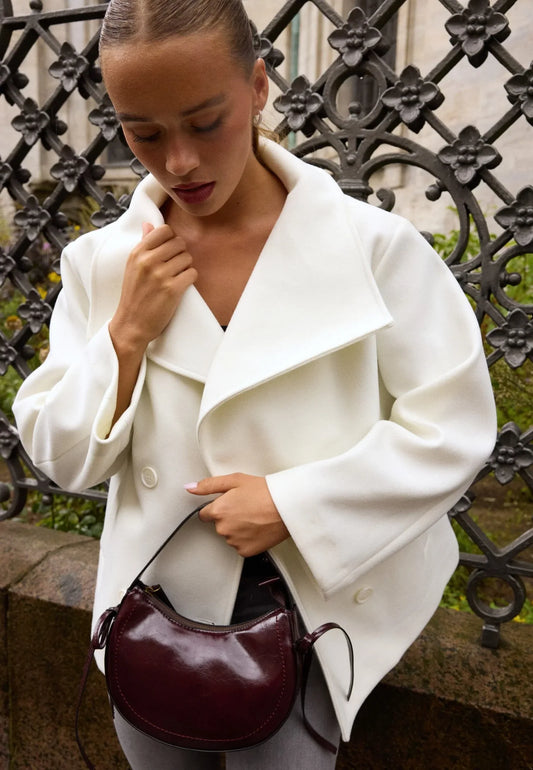 Elegancki Płaszcz Damski Dwurzędowy - Mieszanka Wełny - Szeroki Kołnierz - Kremowy